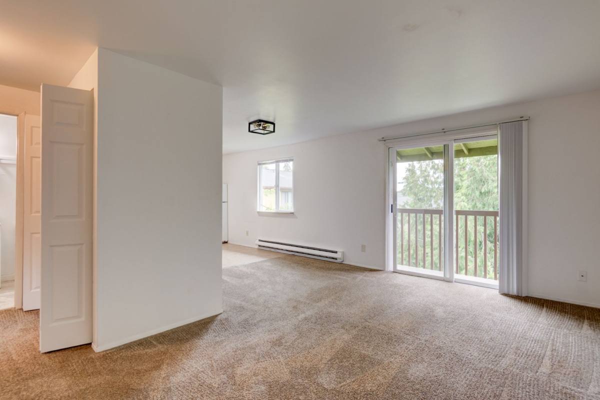 Apartment for rent at 690 NW Atalanta Way, Oak Harbor, WA 98277