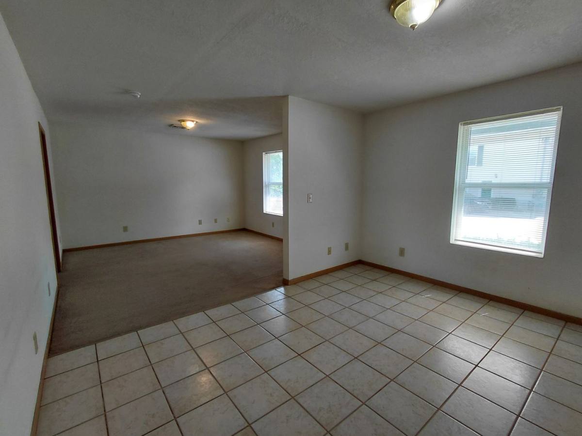Apartment for rent at 1817 Vichy, Rolla, MO 65401
