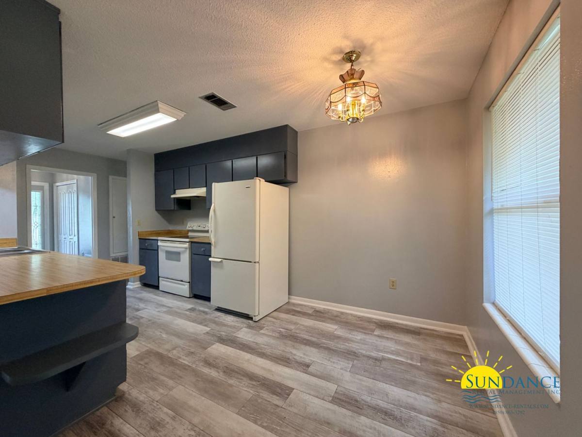 House for rent at 713 Trowbridge Ave, Fort Walton Beach, FL 32547