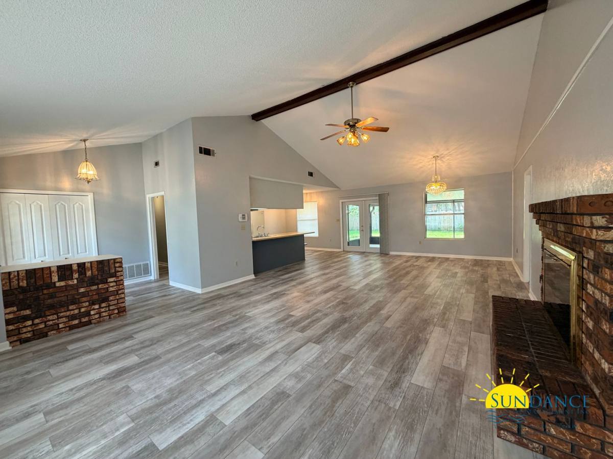 House for rent at 713 Trowbridge Ave, Fort Walton Beach, FL 32547