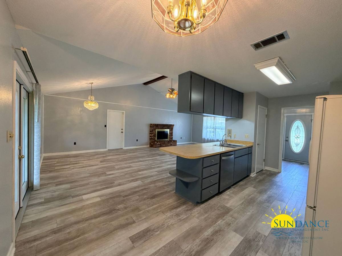 House for rent at 713 Trowbridge Ave, Fort Walton Beach, FL 32547
