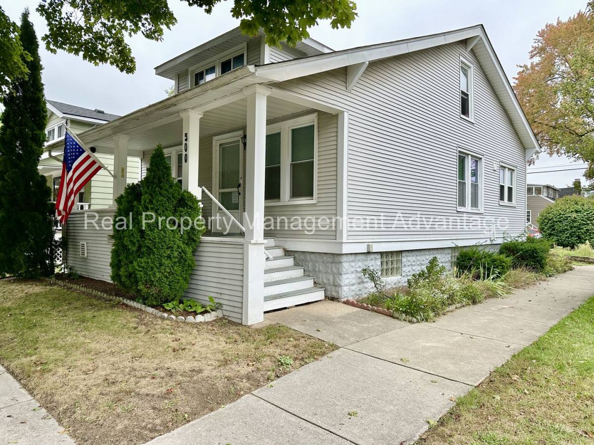 Apartment for rent at 500 E Troy St, Ferndale, MI 48220