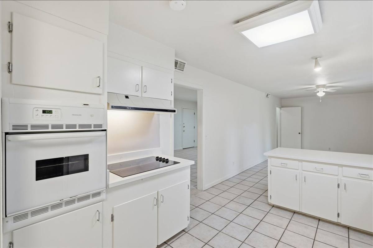 House for rent at 1632 Winchester St, Jackson, MS 39211
