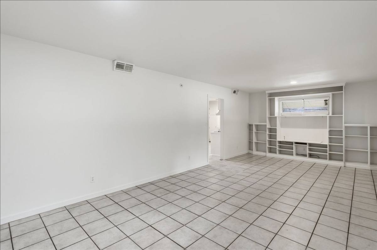 House for rent at 1632 Winchester St, Jackson, MS 39211