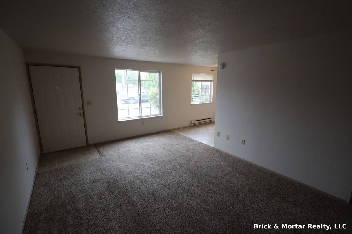 Apartment for rent at 277 Noble Ave N, Stayton, OR 97383