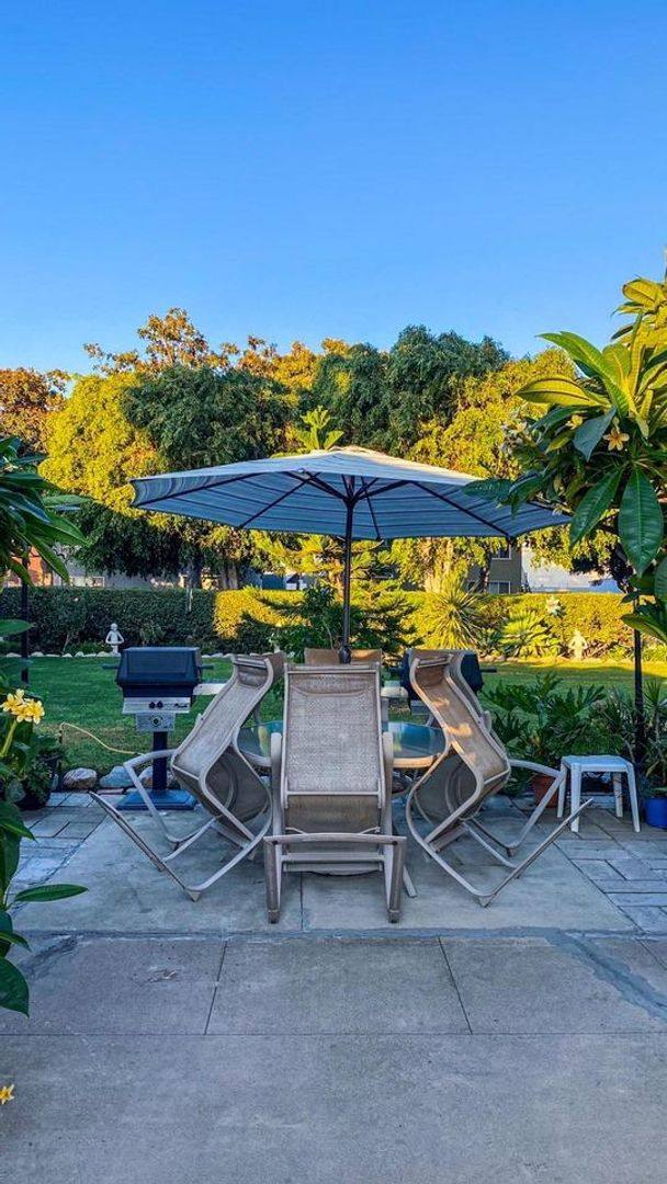 Apartment for rent at 142 S Princeton Ave, Fullerton, CA 92831