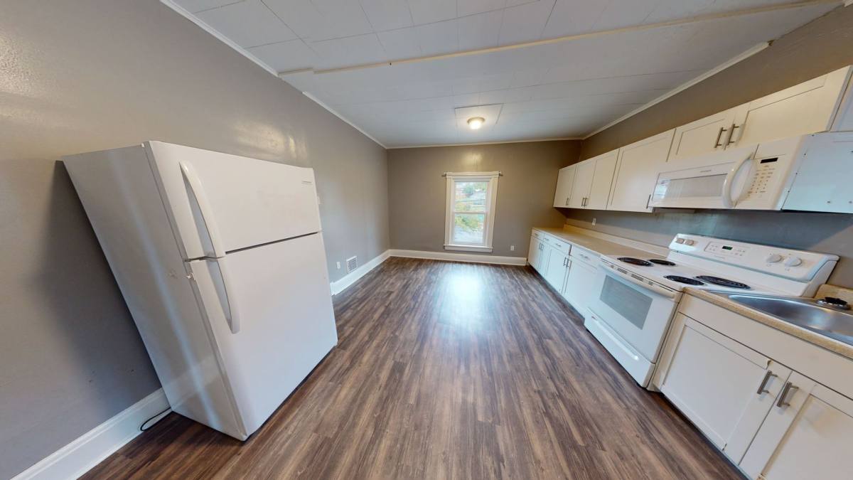 Apartment for rent at 33 Westminster Ave, Greensburg, PA 15601