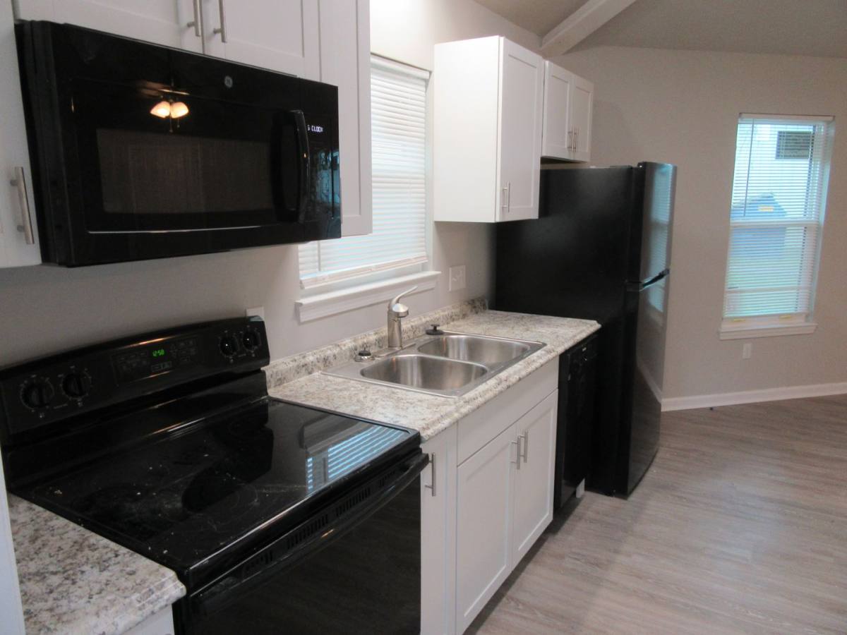 Apartment for rent at 1304 B Grace Ave, Panama City, FL 32401