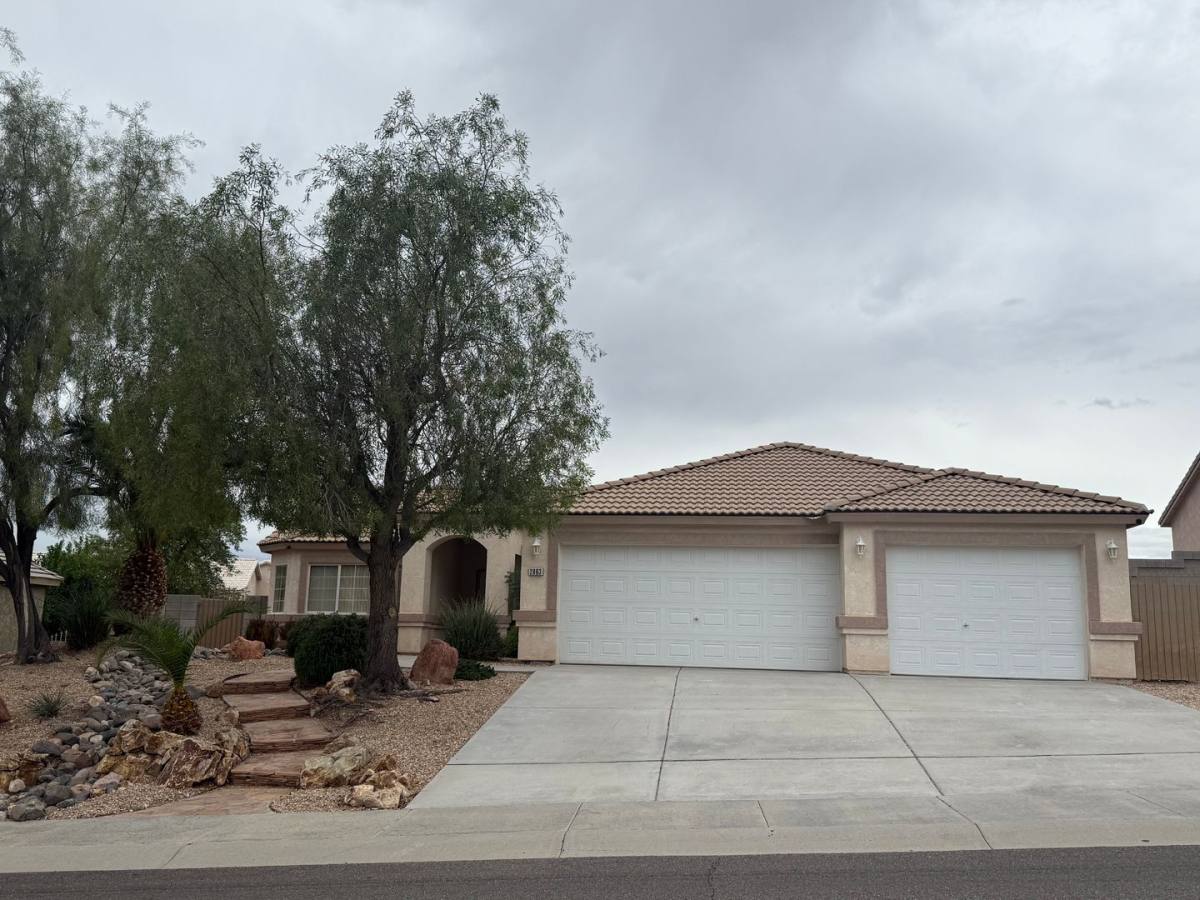 House for rent at 2863 Ventana Dr, Bullhead City, AZ 86429
