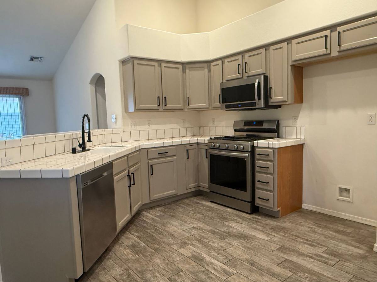 House for rent at 2863 Ventana Dr, Bullhead City, AZ 86429