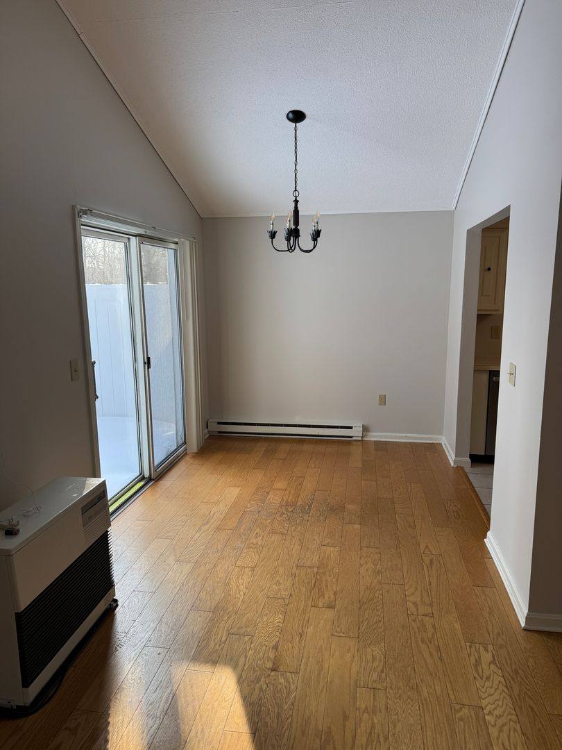 Apartment for rent at 9 & 11 Oakview Dr, Cape Elizabeth, ME 04107