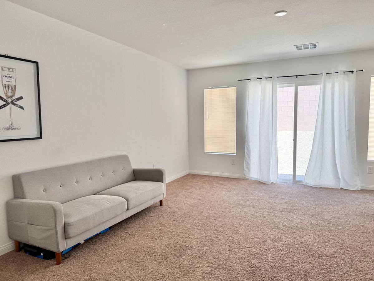 House for rent at 7777 Westwind Rd, Las Vegas, NV 89139