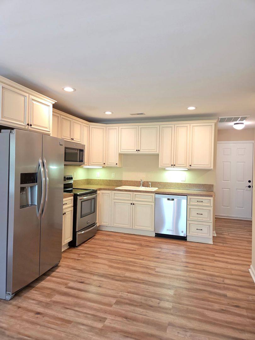 House for rent at 7929 Marley Rd, Sherrills Ford, NC 28673