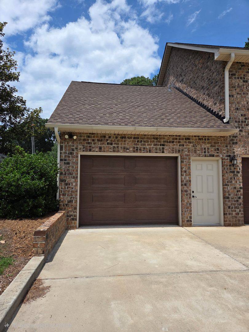 House for rent at 7929 Marley Rd, Sherrills Ford, NC 28673