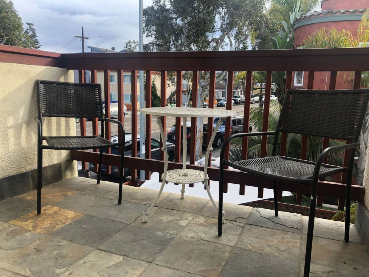 Apartment for rent at 2954 Mission Blvd, San Diego, CA 92109