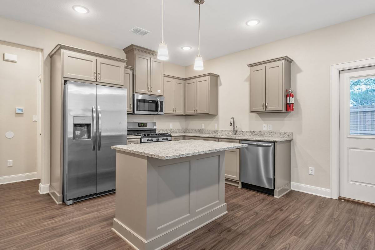 Apartment for rent at 4304 Omen Hill Way, Tyler, TX 75707