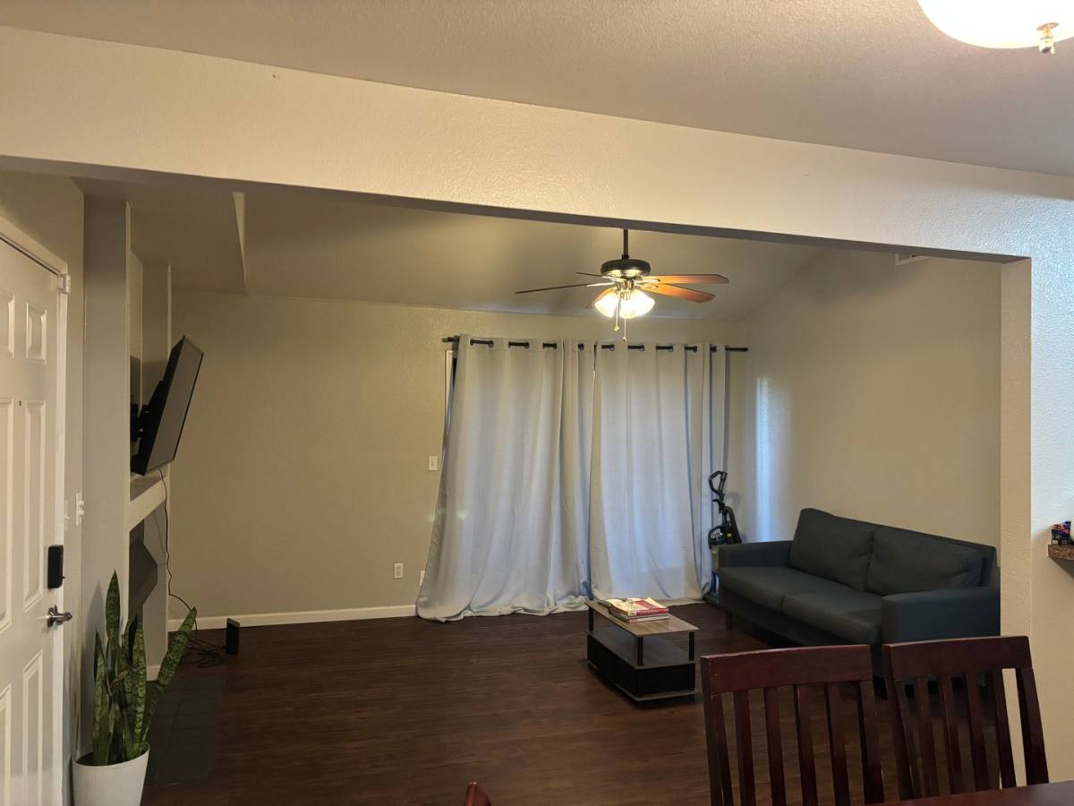 Condo for rent at 1190 S Winery Ave, Fresno, CA 93727