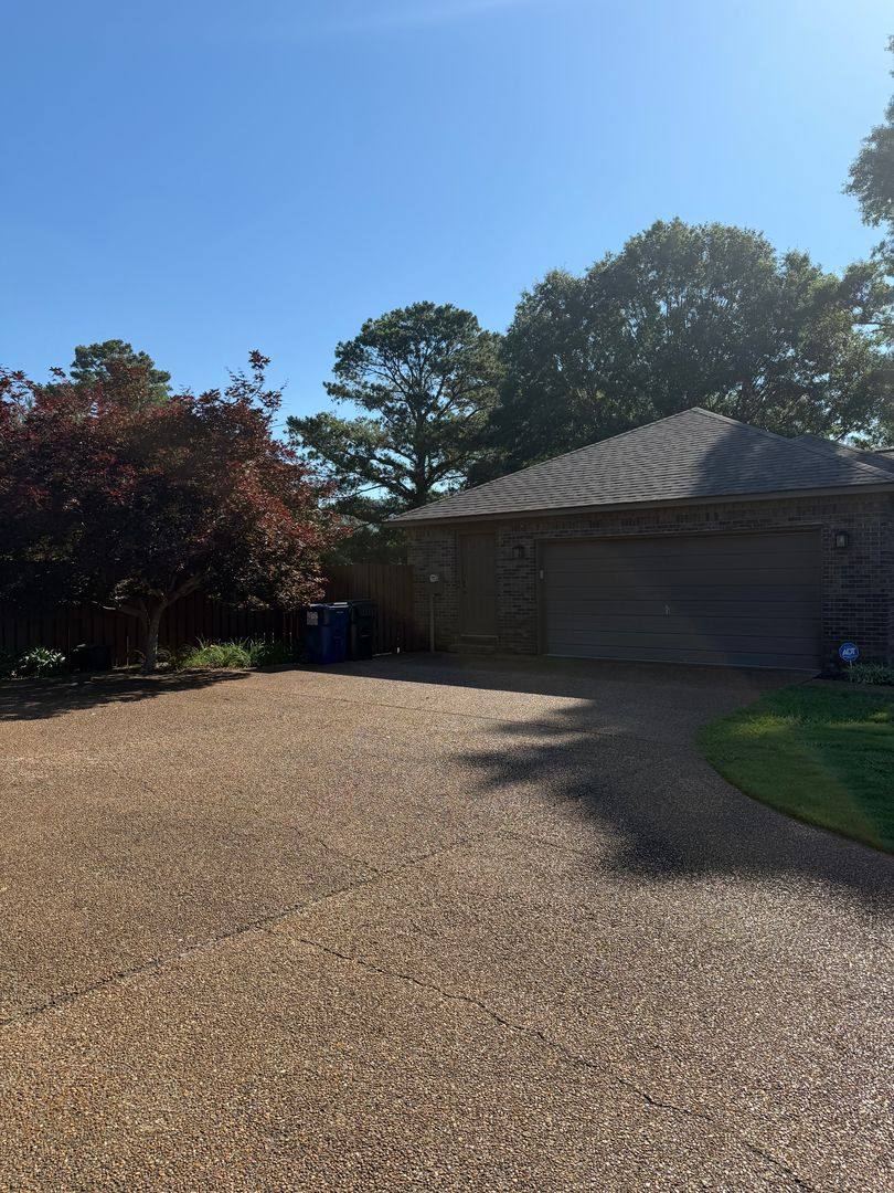 House for rent at 125 Camp Ground Rd, Brownsboro, AL 35741