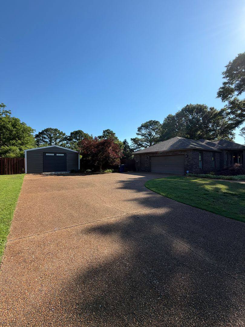 House for rent at 125 Camp Ground Rd, Brownsboro, AL 35741