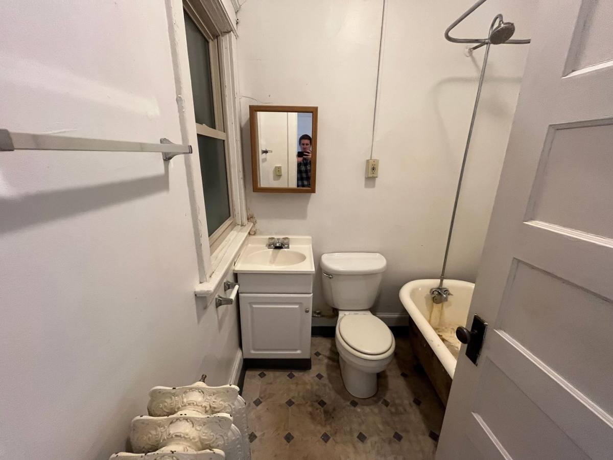 Apartment for rent at 110-114 N 6th Ave E, Duluth, MN 55805
