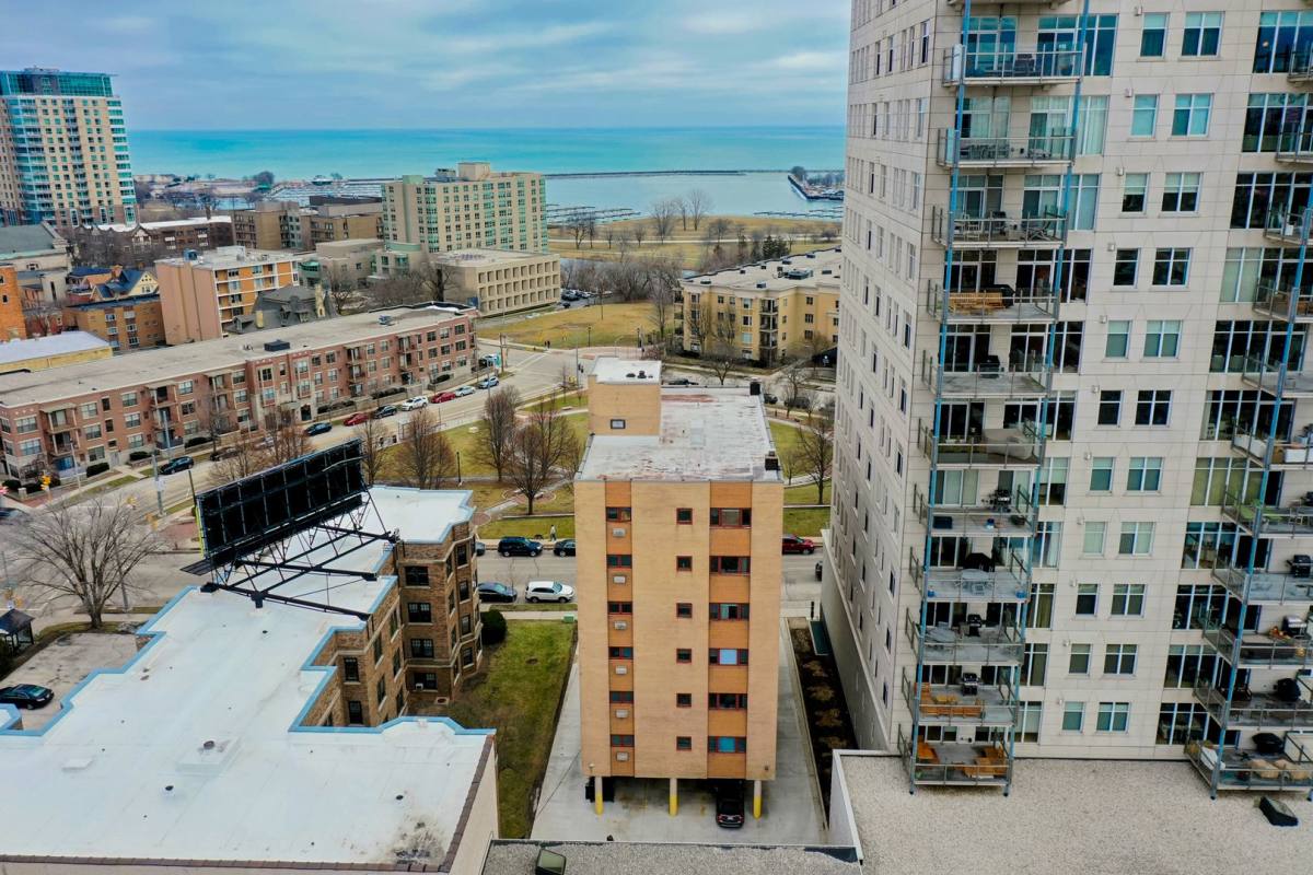Apartment for rent at 1321 N Franklin Place, Milwaukee, WI 53202