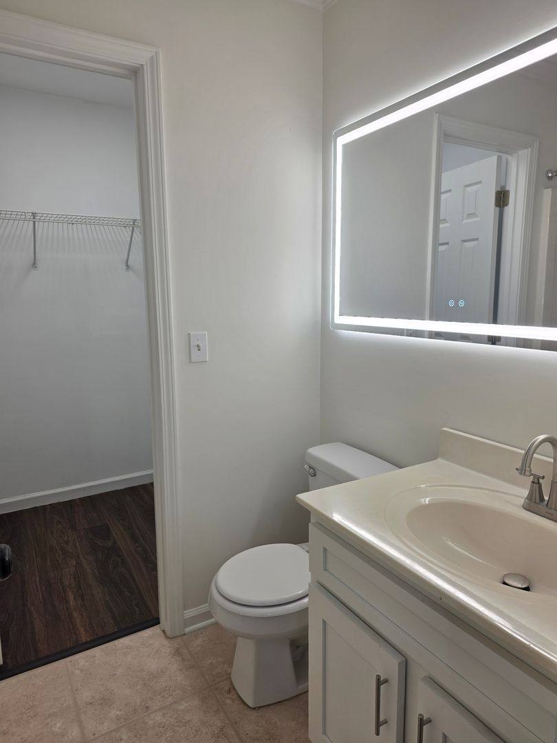 House for rent at 172 Stoneforest Dr, Woodstock, GA 30189