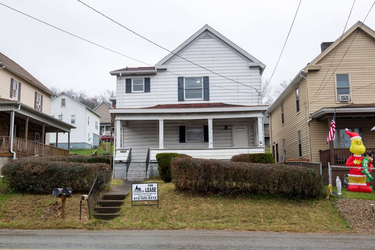 Apartment for rent at 2602 Brown Ave, Grapeville, PA 15634
