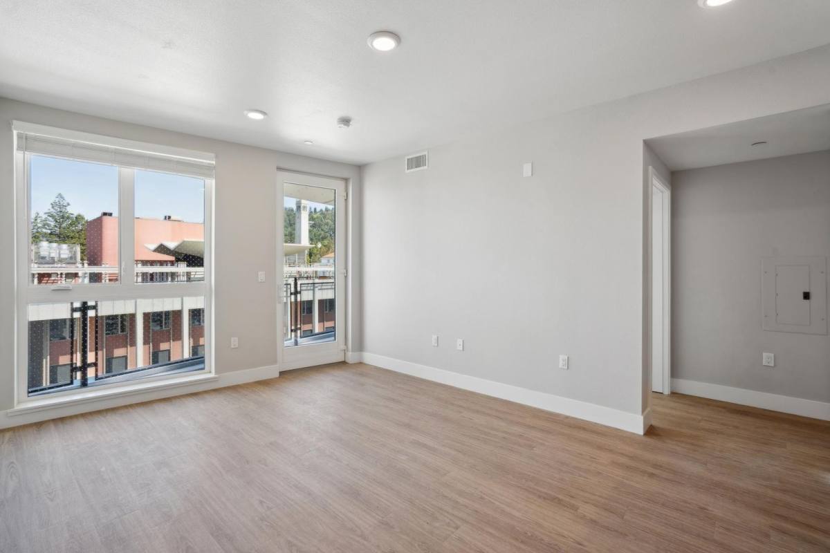 Apartment for rent at 2480 Bancroft Way, Berkeley, CA 94704