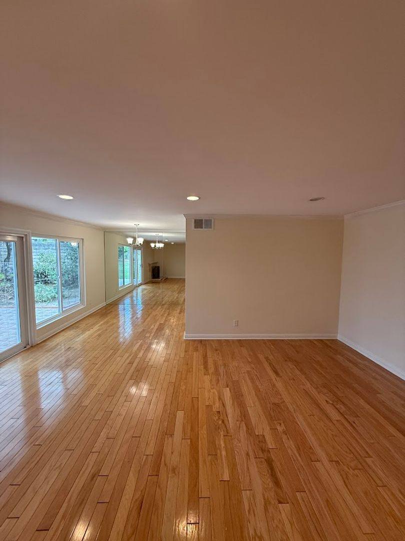House for rent at 23350 Keswick St, Canoga Park, CA 91304