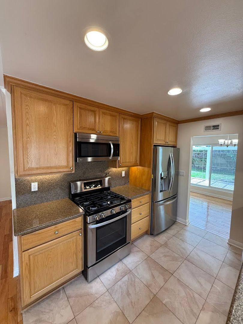 House for rent at 23350 Keswick St, Canoga Park, CA 91304