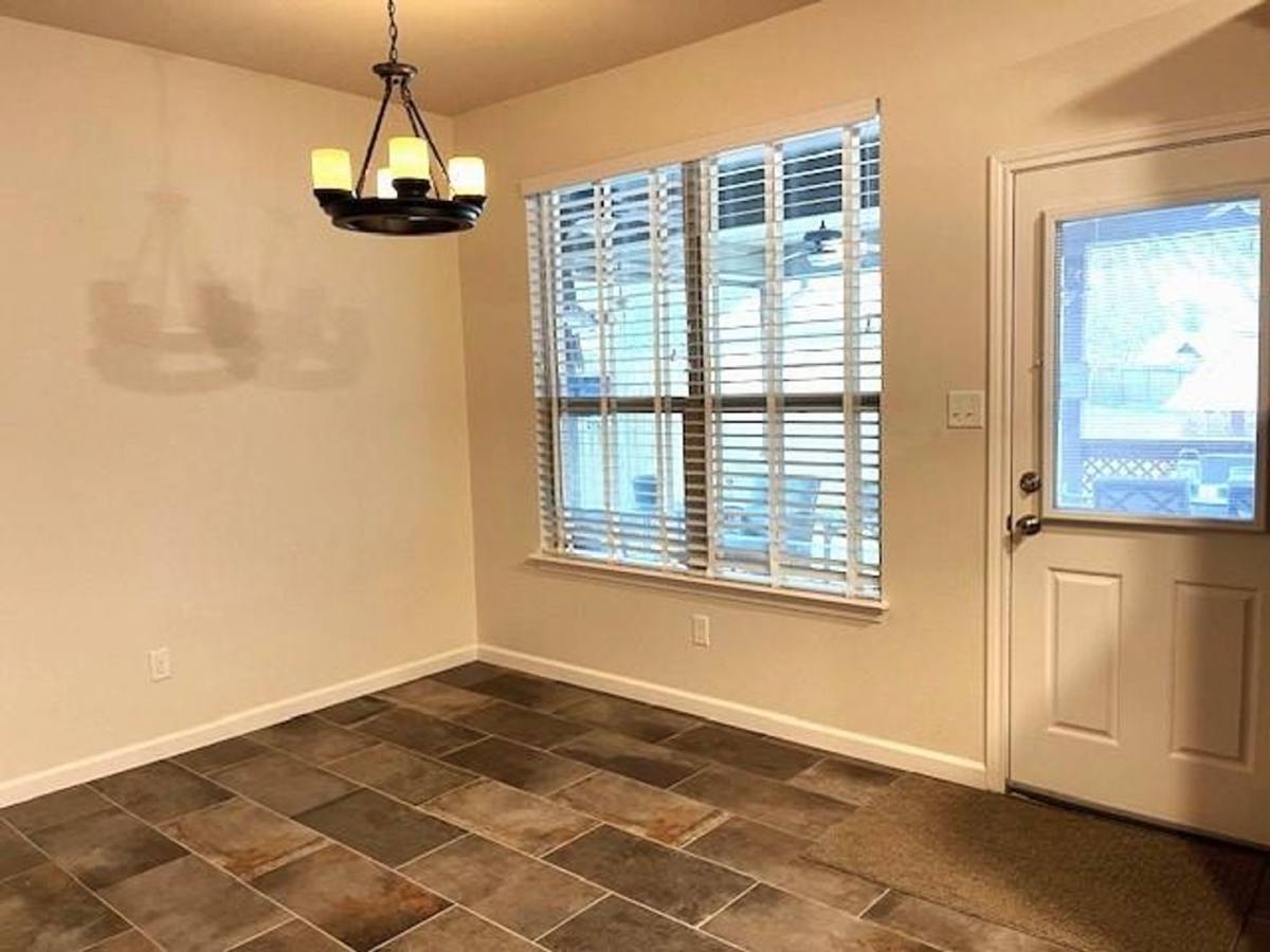 House for rent at 14156 Shadow Bay Dr, Willis, TX 77318