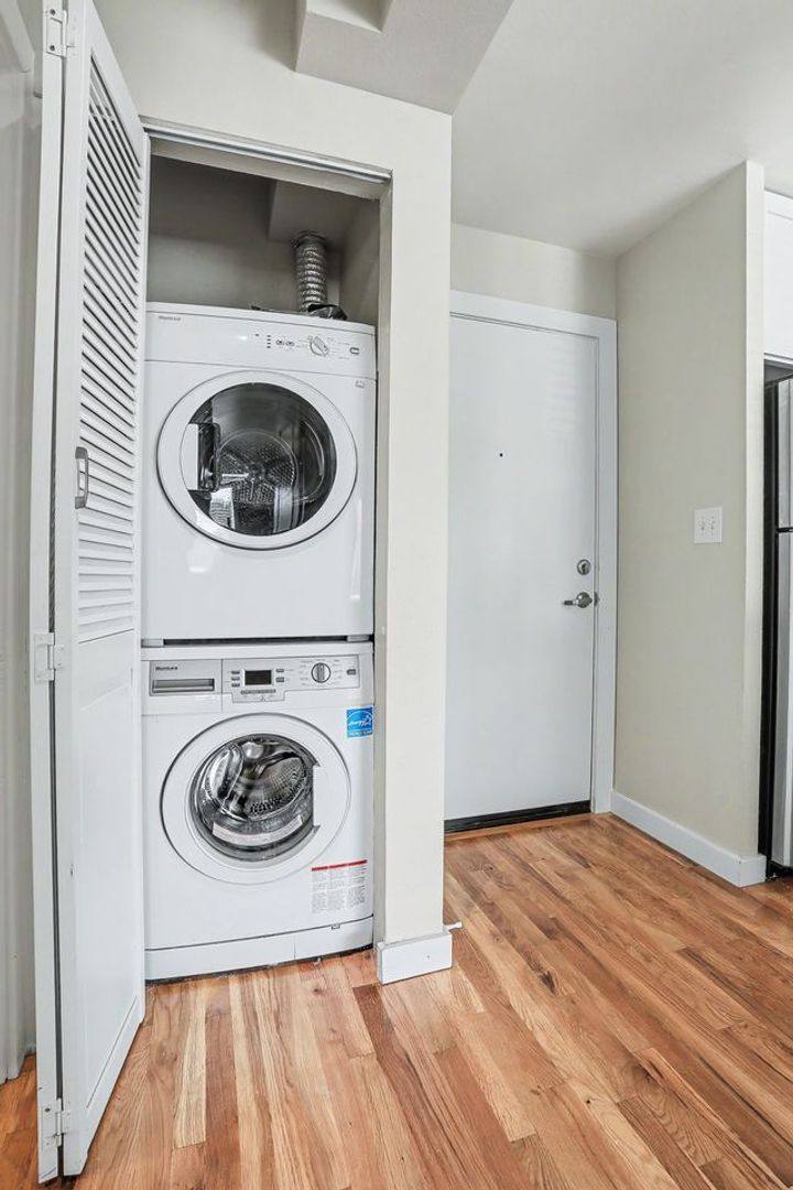 Apartment for rent at 1221 Queen Anne Ave N, Seattle, WA 98109
