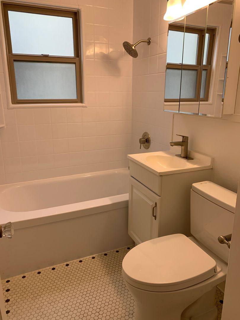 Apartment for rent at 724 Harvard Ave E, Seattle, WA 98102