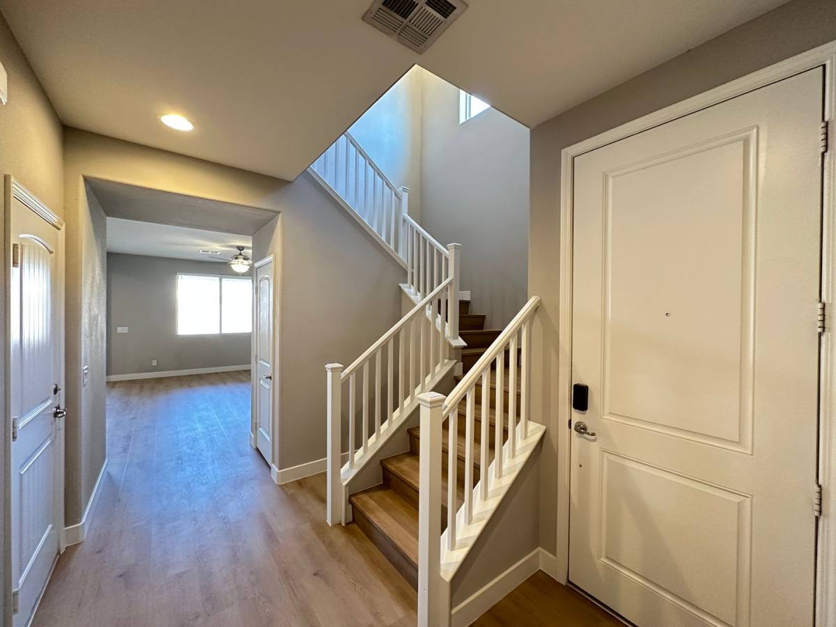 House for rent at 5869 Amber Mesa St, Las Vegas, NV 89148