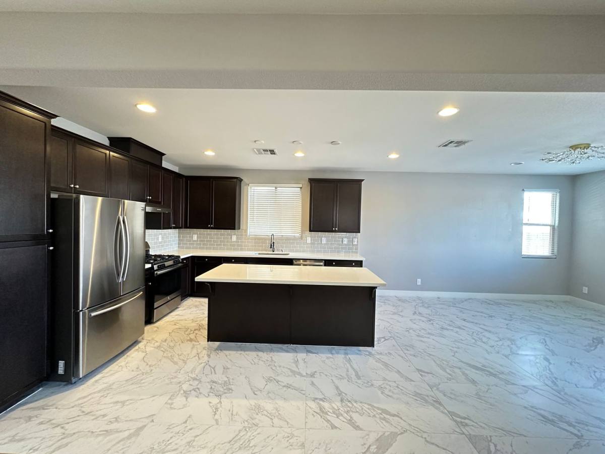 House for rent at 5869 Amber Mesa St, Las Vegas, NV 89148