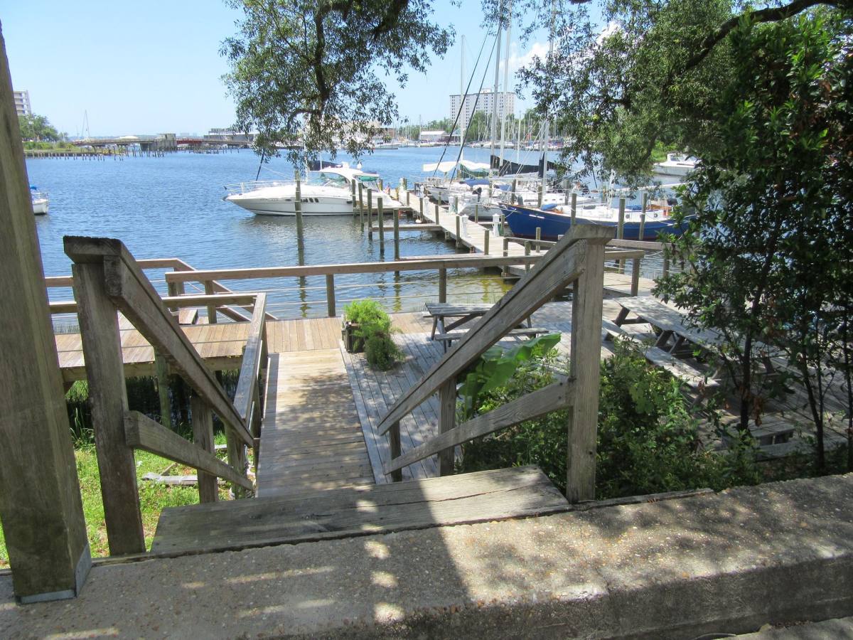 Apartment for rent at 307 Wilson Ave, Panama City, FL 32401