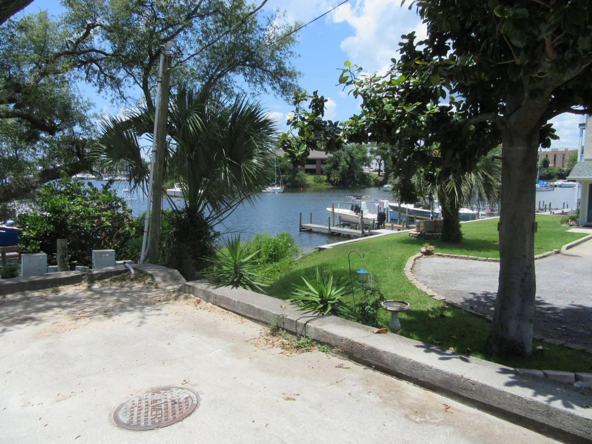 Apartment for rent at 307 Wilson Ave, Panama City, FL 32401