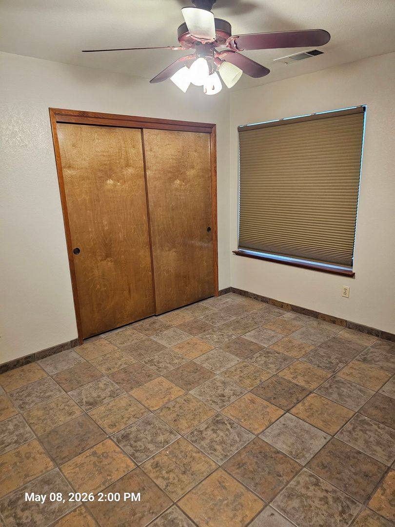 House for rent at 1881 S Irwin, Tulare, CA 93274