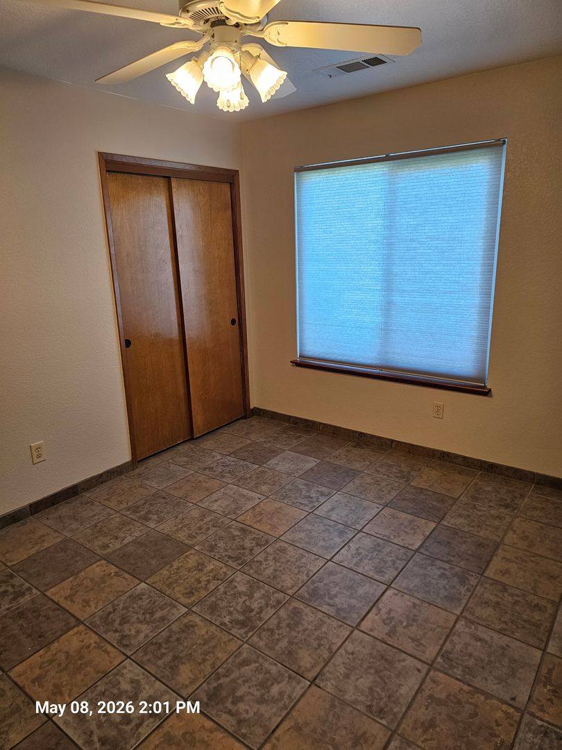 House for rent at 1881 S Irwin, Tulare, CA 93274