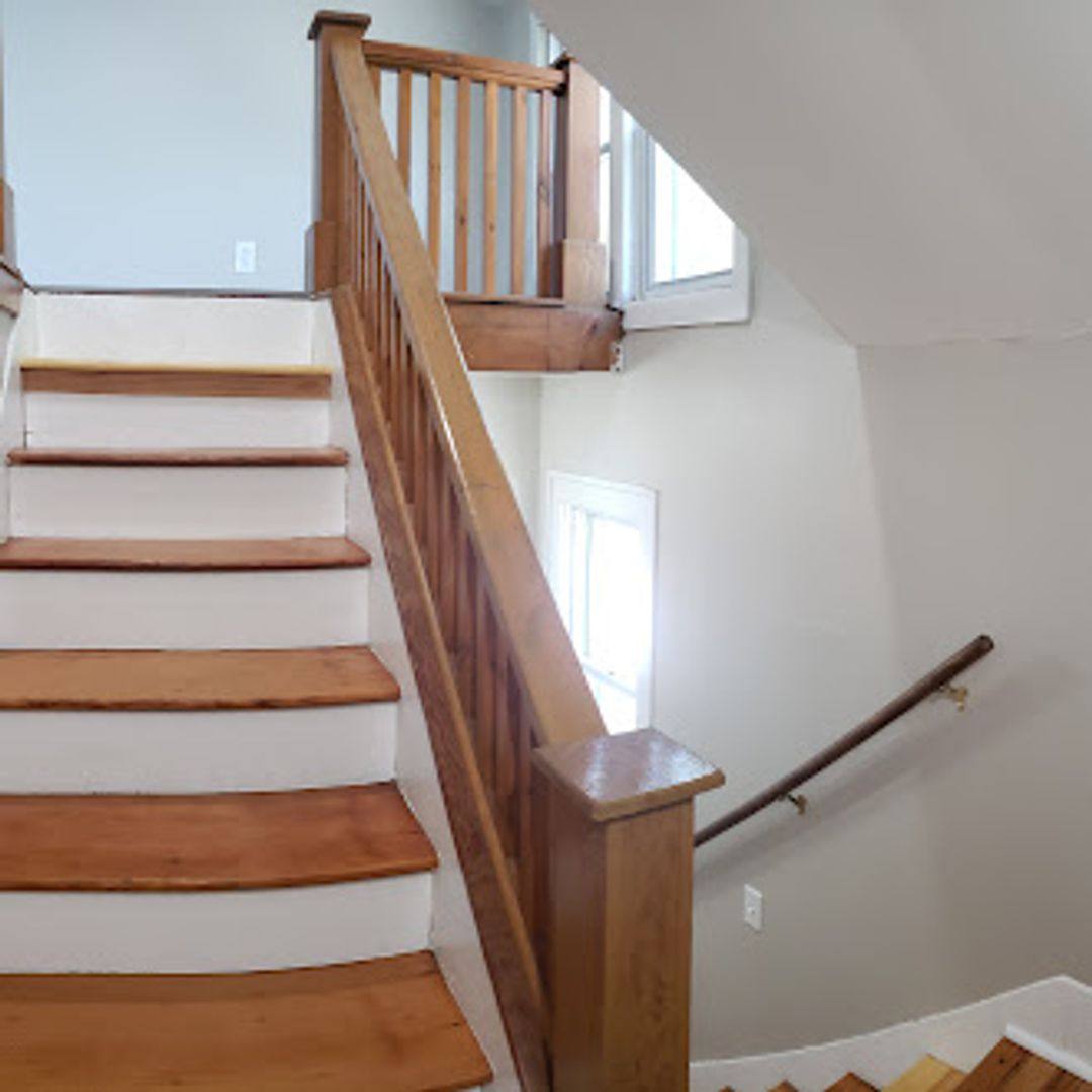 House for rent at 2823 Queen St, Dearborn, MI 48124