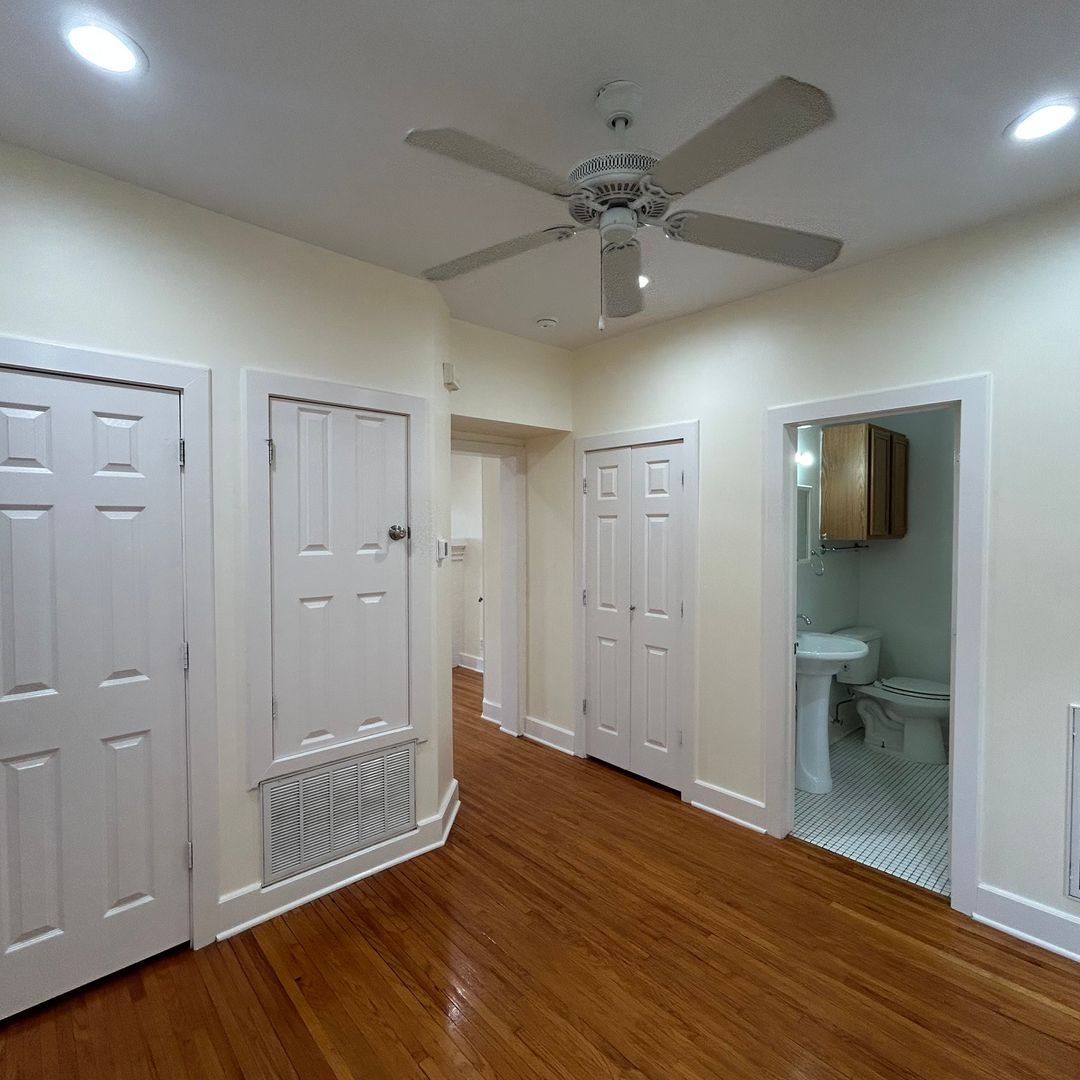 Apartment for rent at 1322 E 16th St S, Tulsa, OK 74120