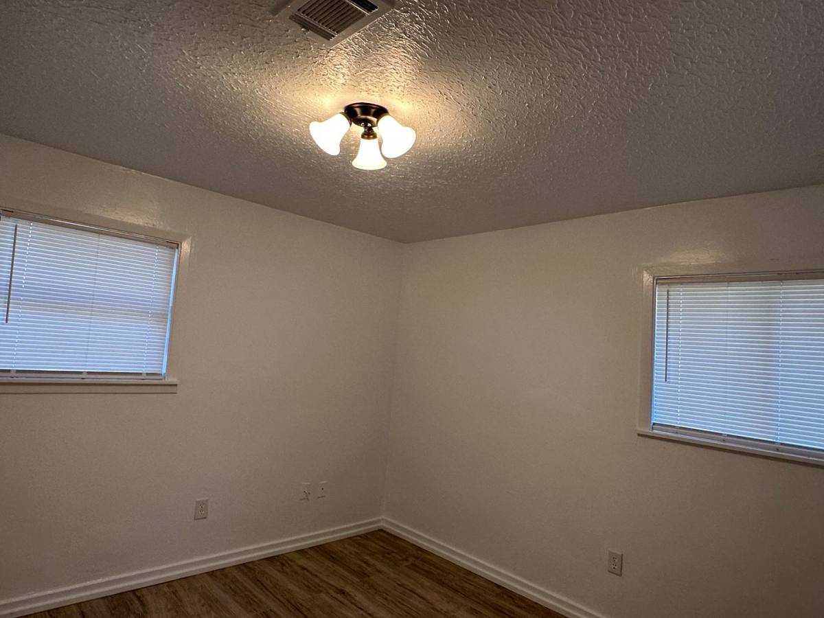 House for rent at 3127 Fleetwood Dr, Jackson, MS 39212