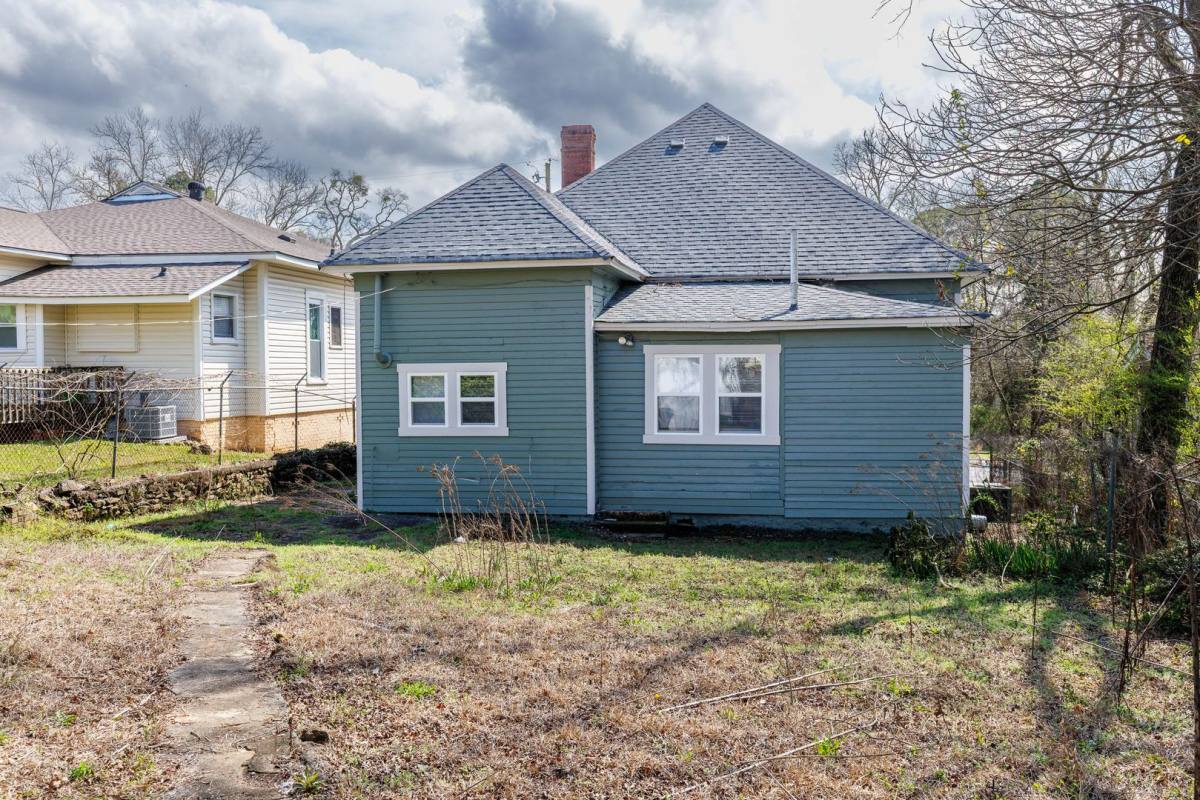 House for rent at 1208 2nd St, Birmingham, AL 35214