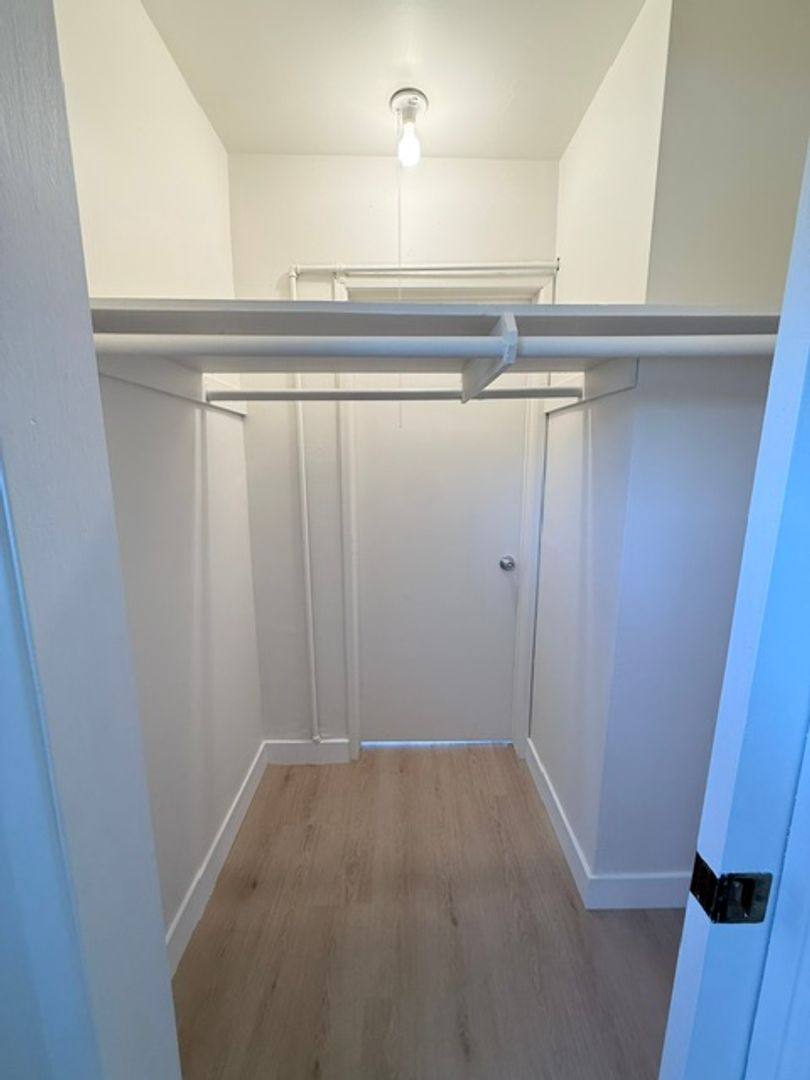 Apartment for rent at 85 N Mar Vista Ave, Pasadena, CA 91106