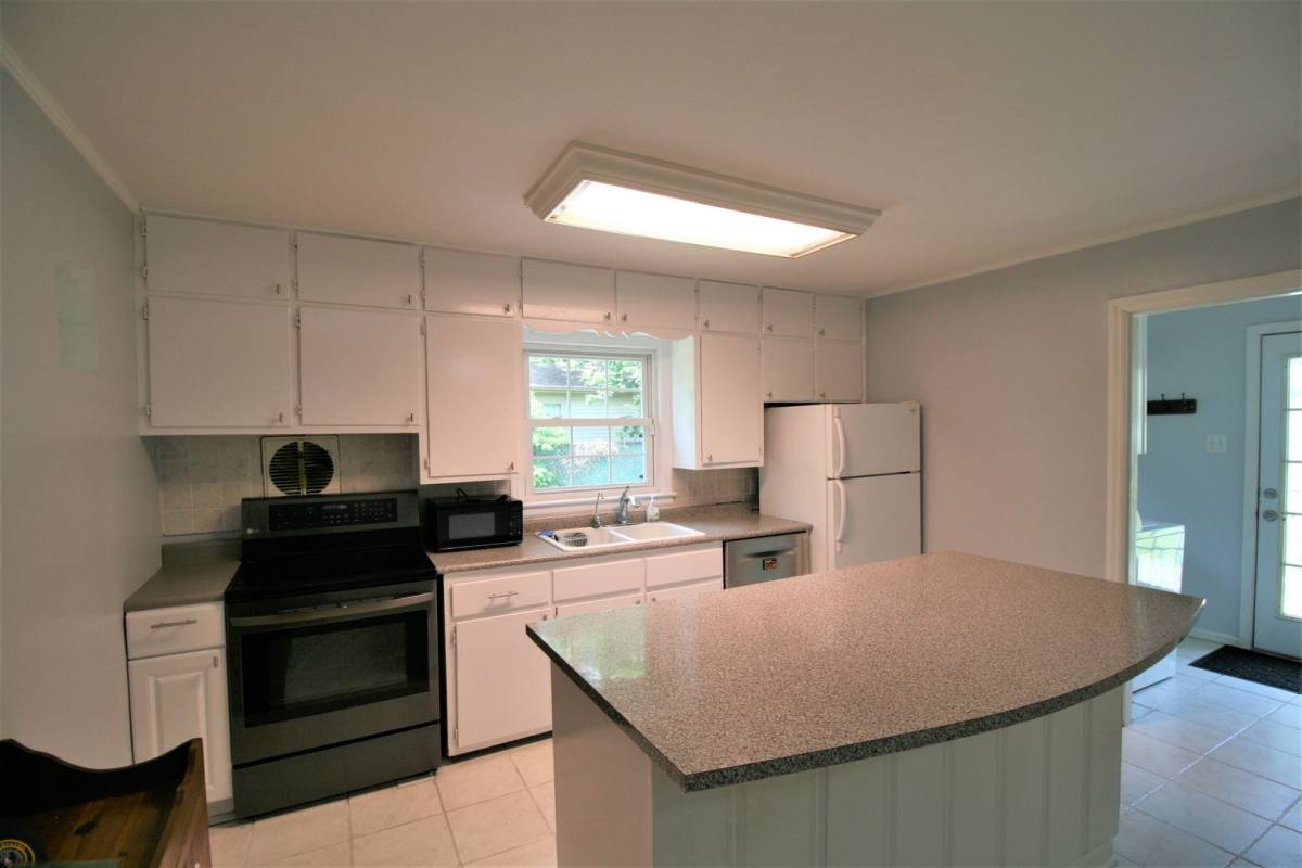 House for rent at 529 Reed Lane, Lexington, KY 40503