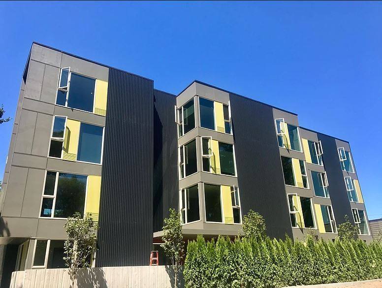 Apartment for rent at 1315 SE Lambert St, Portland, OR 97202
