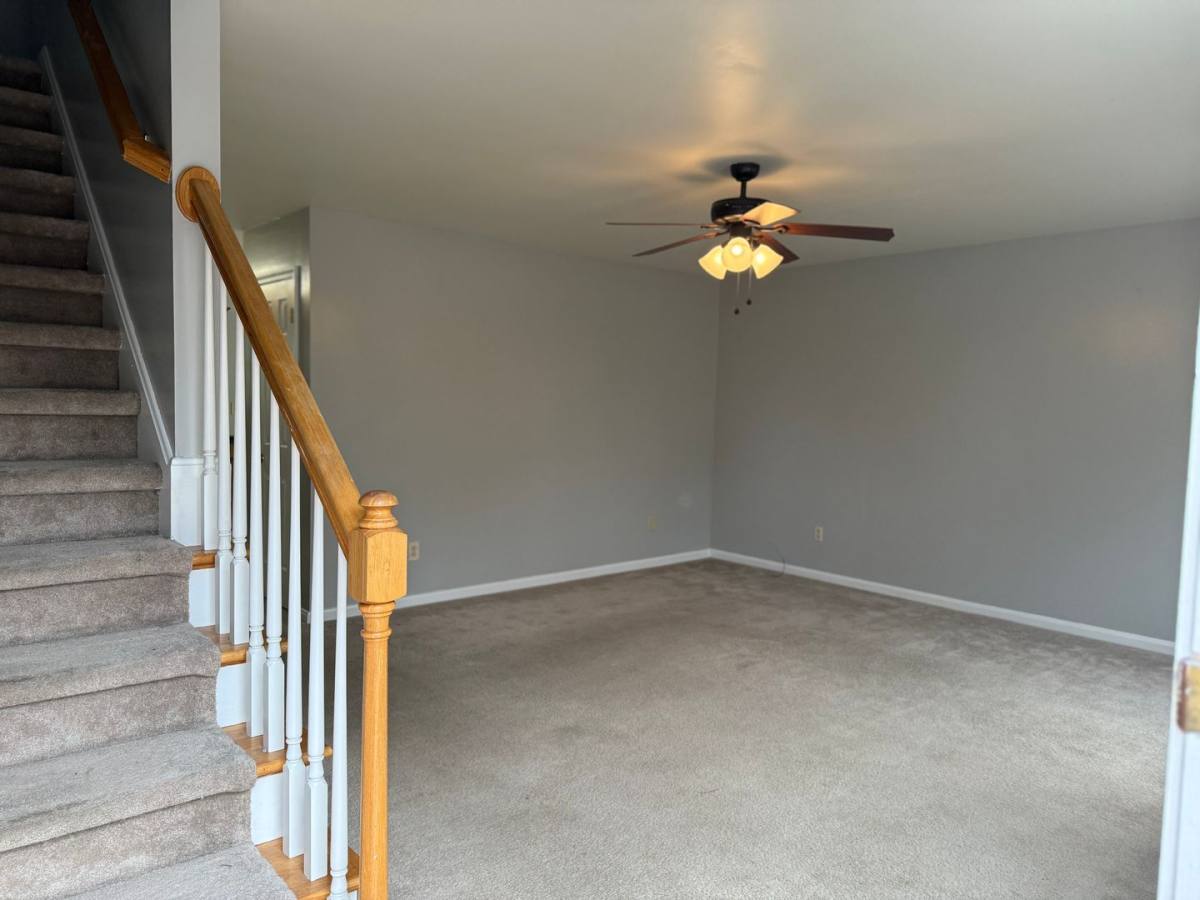 Townhouse for rent at 247 E Green St, Versailles, KY 40383