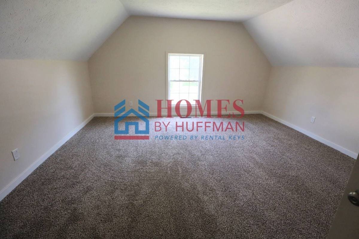 House for rent at 1321 E Indiana St, Evansville, IN 47711