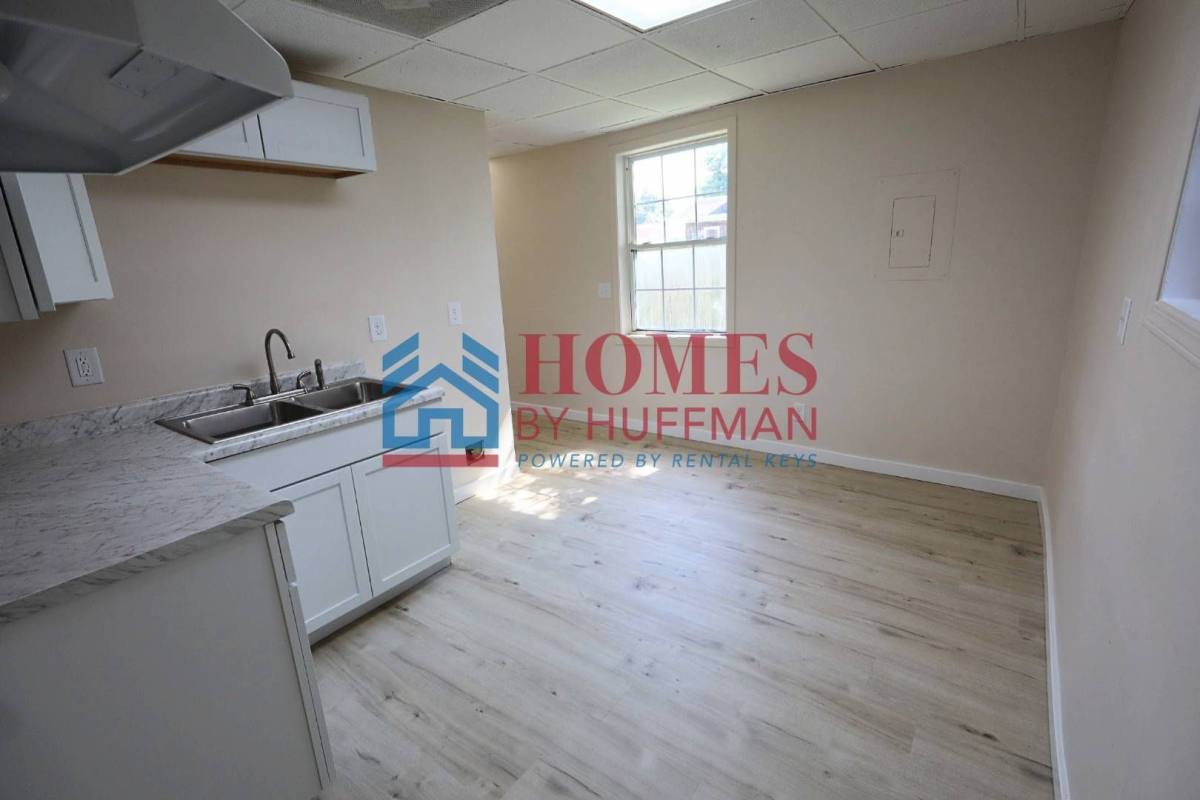 House for rent at 1321 E Indiana St, Evansville, IN 47711