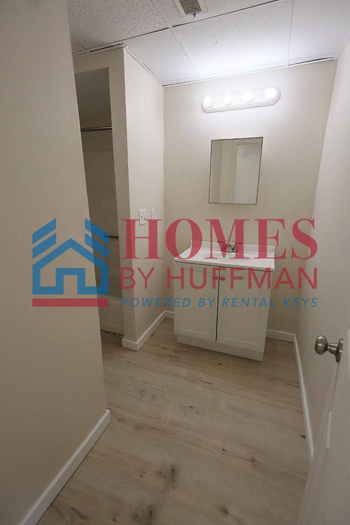 House for rent at 1321 E Indiana St, Evansville, IN 47711